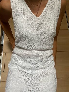 Peter Nygard White Lace V-Neck Maxi Dress